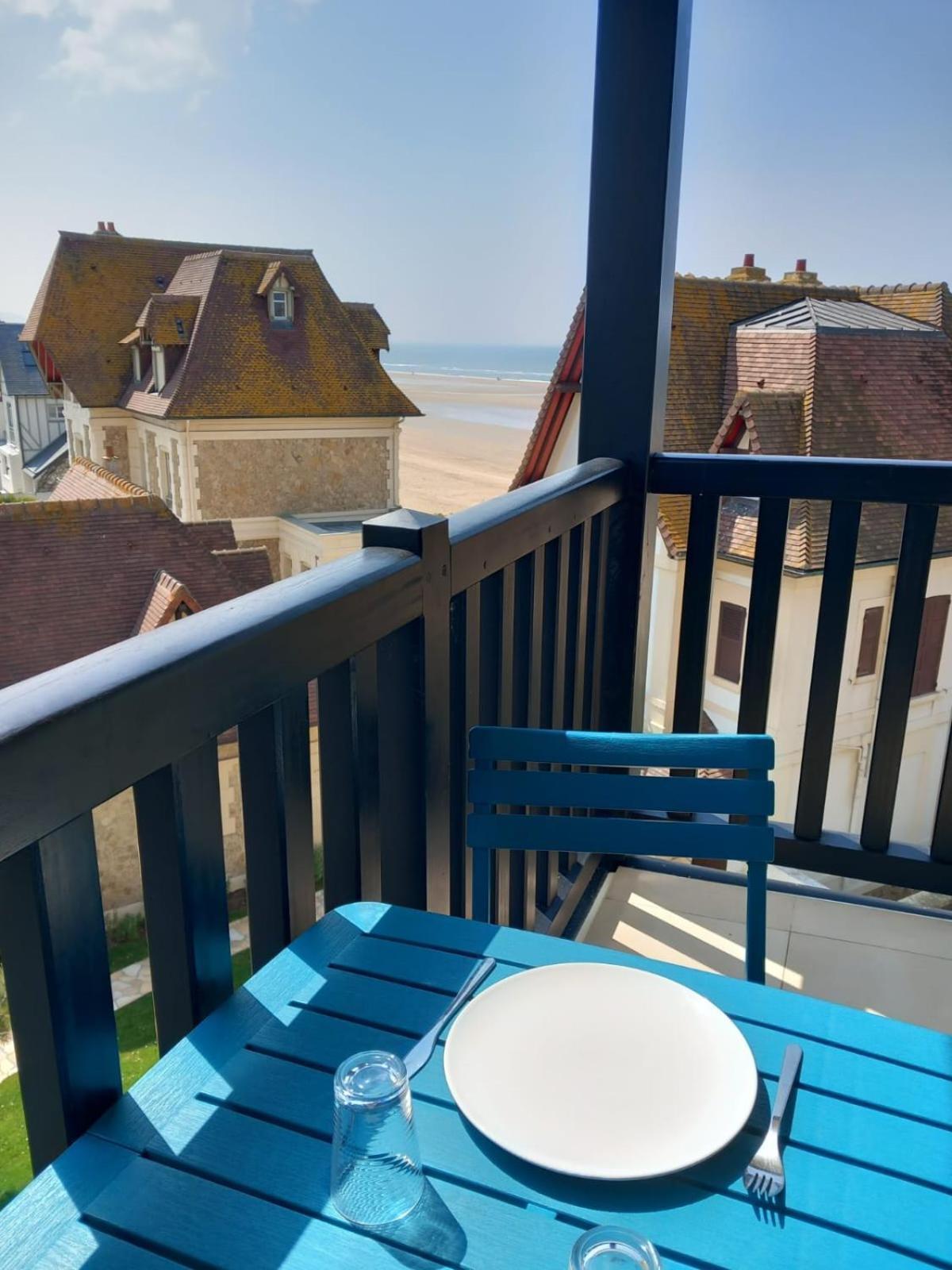 M2M Studio Magnifique Vue Mer - Avec Balcon - Les Pieds Dans L Eau! Blonville-sur-Mer Bagian luar foto